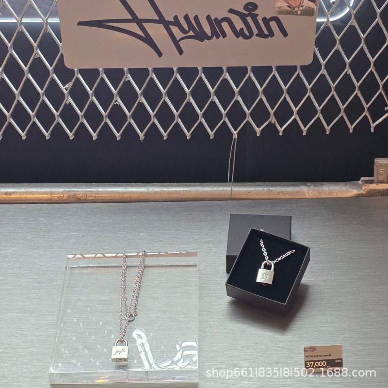 Ashionable 크리 에이 티브 금속 잠금 목걸이  - Men Accessories Necklace 리뷰 및 가격